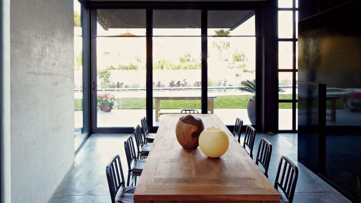 Minimalist Design for the Modern Dining Room